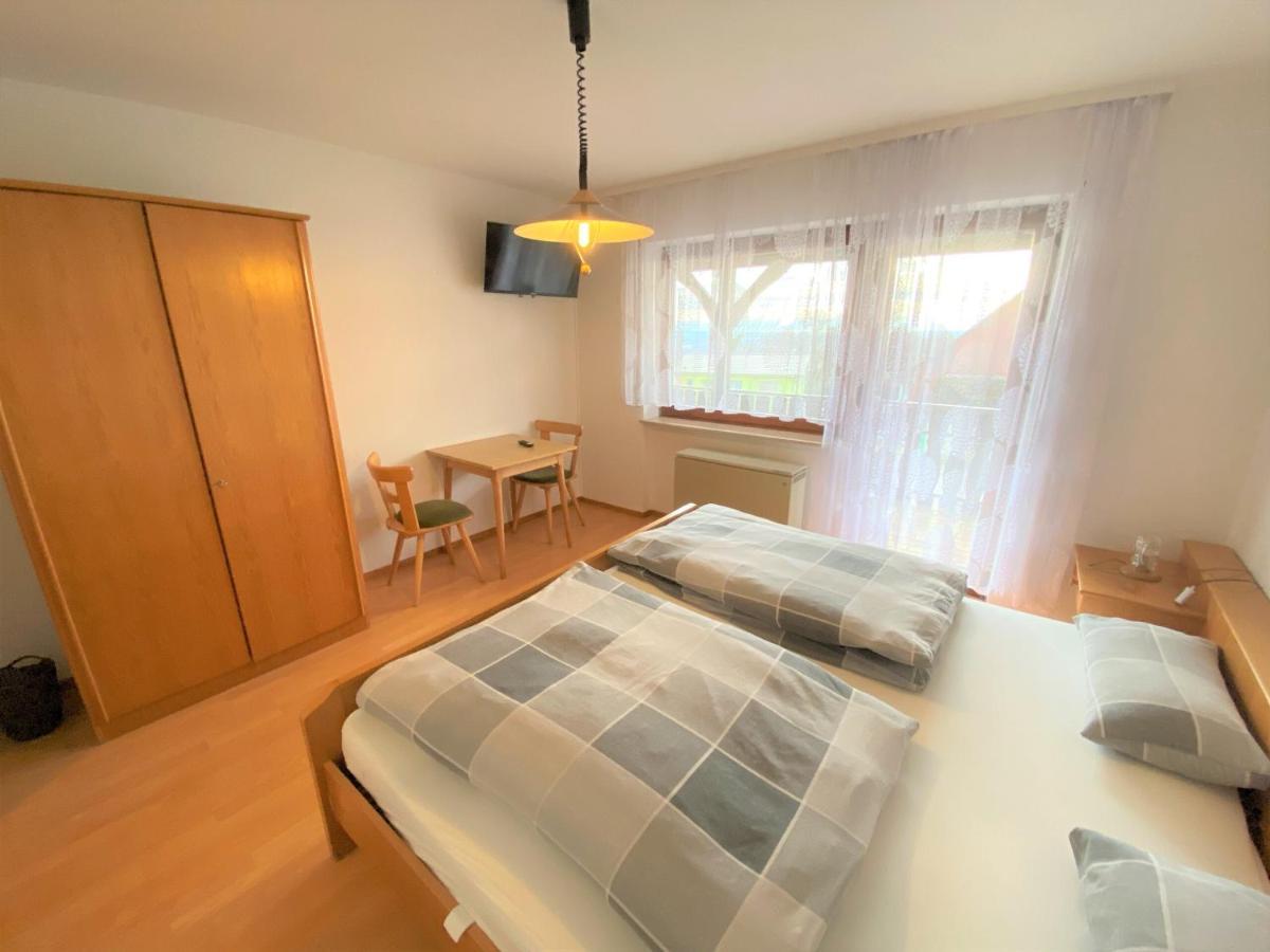 Pension Adler Owingen Екстер'єр фото